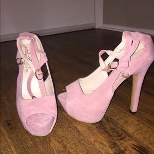 Light pink heels